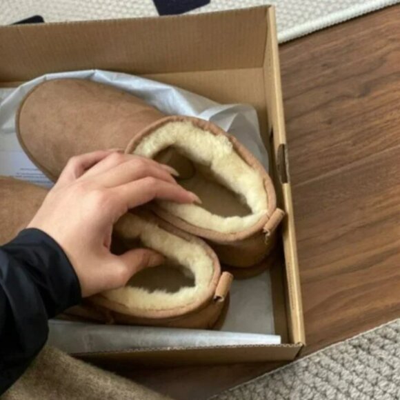 UGG Women's Classic Ultra Mini Boots - Picture 5 of 6